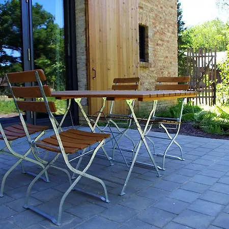 Forsthaus Apartamento Sommerswalde