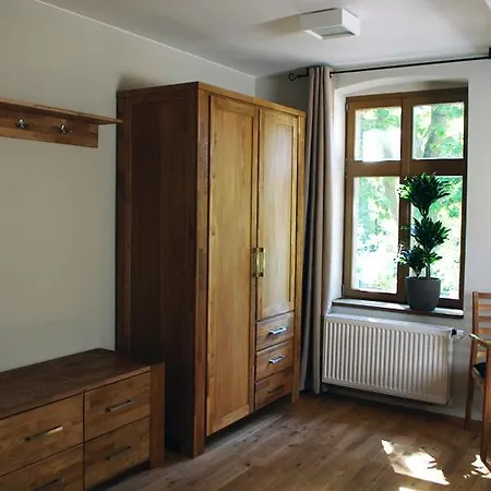 Forsthaus * Sommerswalde